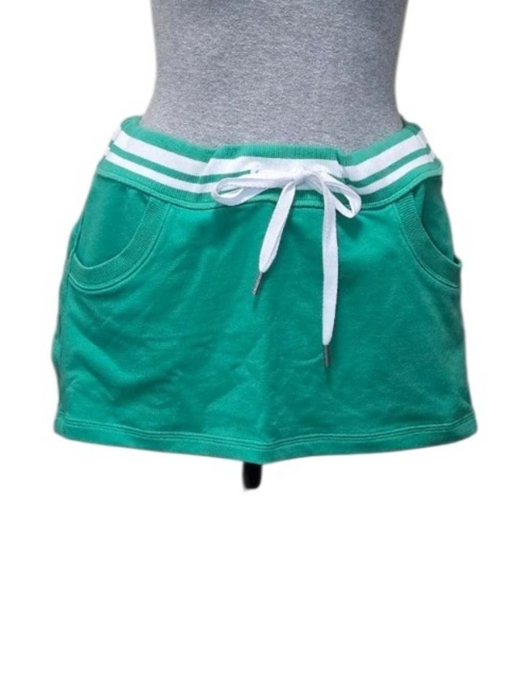 Lululemon Green Athletic Tennis Skirt, Size 8 Drawstring Y2K